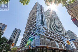 Building Photo - 85 Wood St