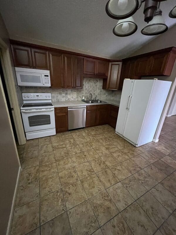 Building Photo - 14025 Ballantrae Dr