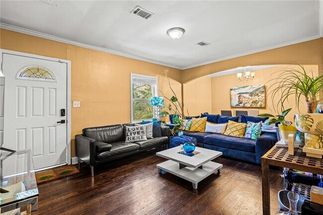 Foto del edificio - 437 Collier Ridge Dr NW