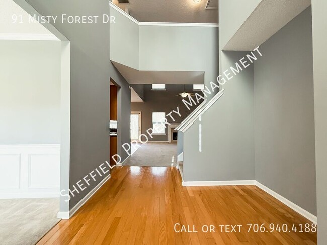 Foto del edificio - 91 Misty Forest Dr