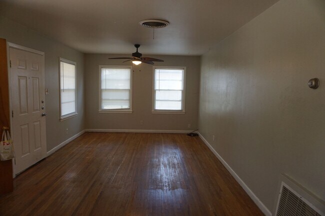 Foto del edificio - 3019 46th- Central Lubbock