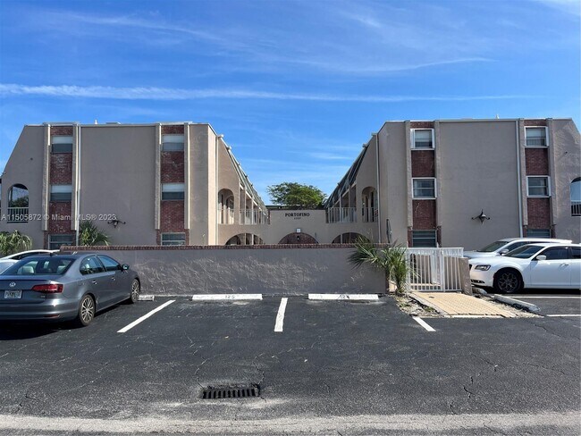 Foto del edificio - 1100 SE 4th Ave