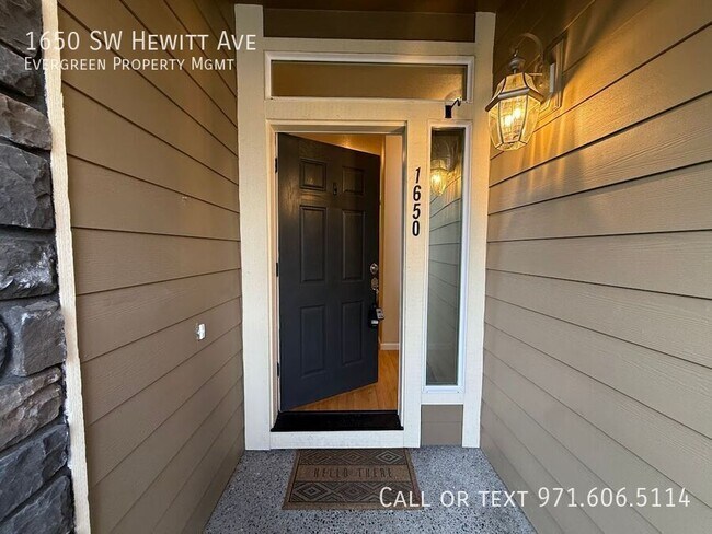 Foto del edificio - 1650 SW Hewitt Ave