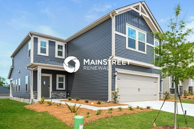 Foto del edificio - 4 Bedroom Pet-Friendly Home in Charlotte, NC with Main Street Renewal