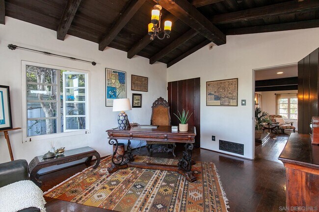Building Photo - 3626 Hyacinth Dr