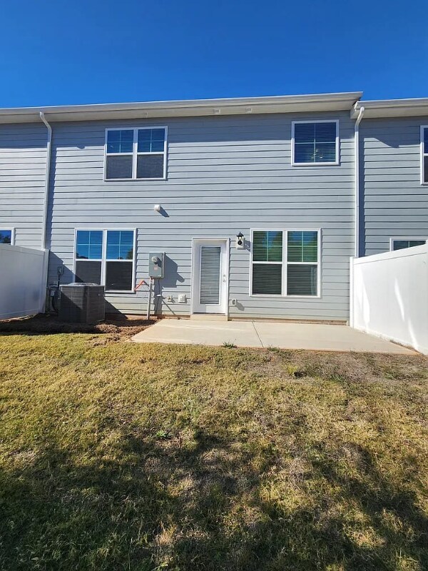 Foto del edificio - 4144 Steel Wy