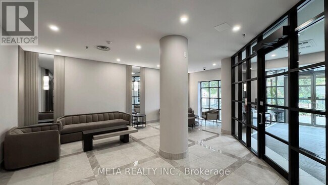 Building Photo - 115 Omni Dr
