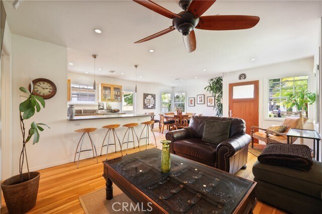 Building Photo - 324 Magnolia St