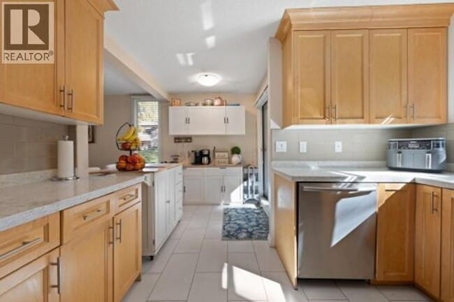 Photo du bâtiment - 1059 Heritage Blvd