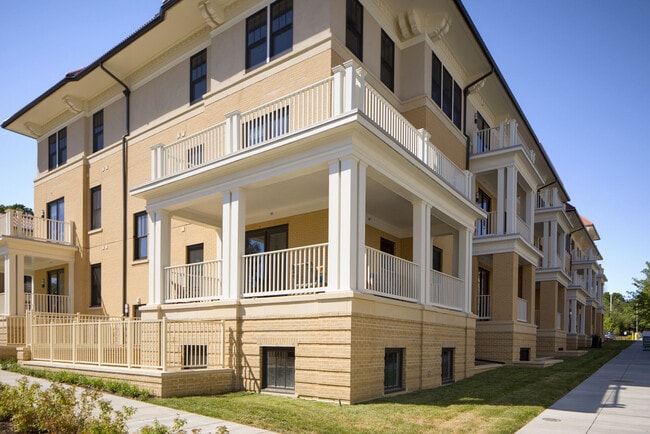 Willow & Maple apartments — community photo - Willow & Maple
