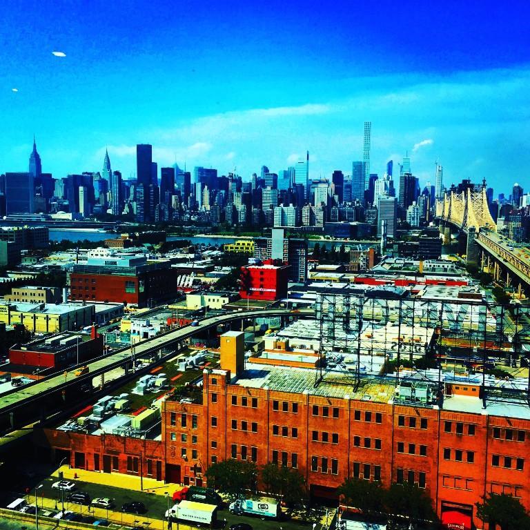 Foto principal - 1 bedroom in LONG ISLAND CITY NY 11101