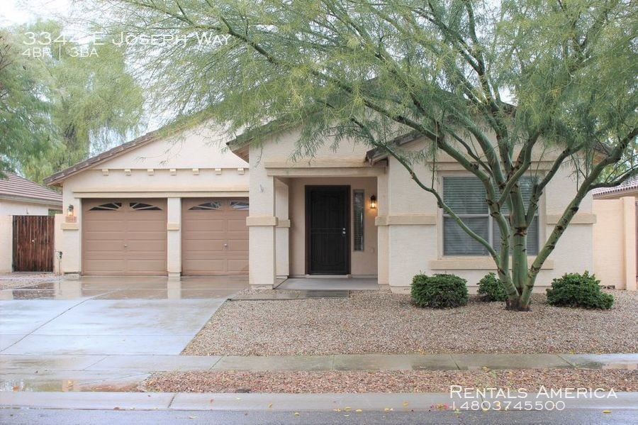 4 bedroom 3 bath in Gilbert! House Rental in Gilbert, AZ