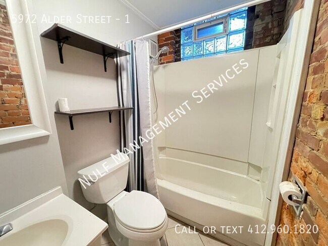 Foto del edificio - 5972 Alder St
