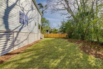 Building Photo - 1407 E 32nd St