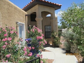 Building Photo - 2142 Sugar Pine Way