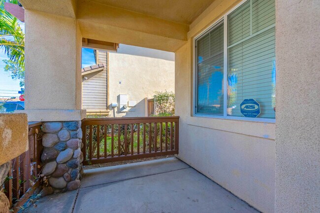 Foto del edificio - SIngle Family House for Rent in a quiet co...