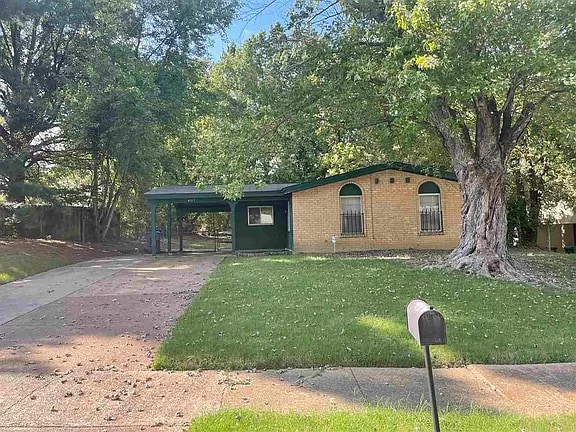 Primary Photo - Great House For Rent!