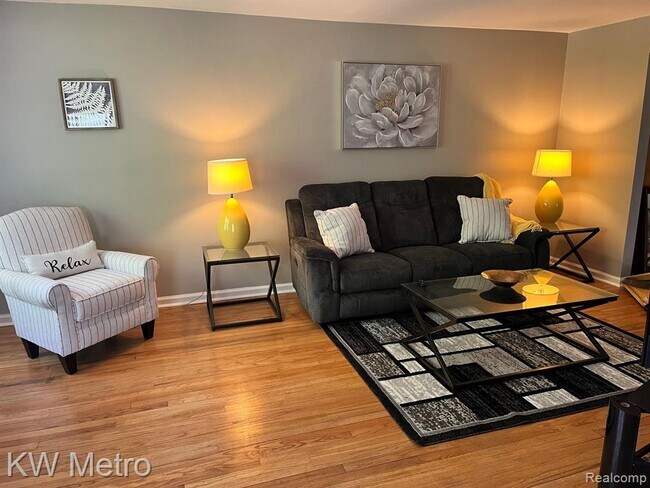 Foto del edificio - 2557 W McNichols Rd
