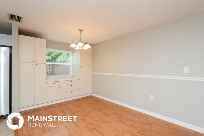 Building Photo - 4516 Selma St
