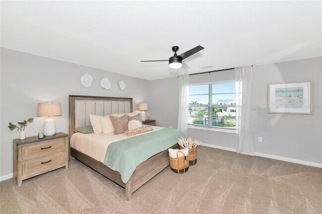 Building Photo - 2842 Cades Bay Cir