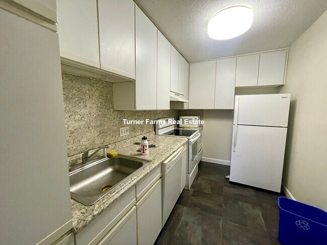 Foto del edificio - 114 Buttonwood St