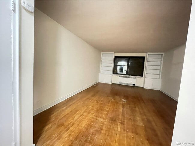 Building Photo - 17 Rockledge Rd