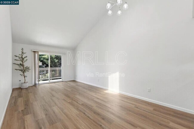 Foto del edificio - 3847 Vineyard Ave