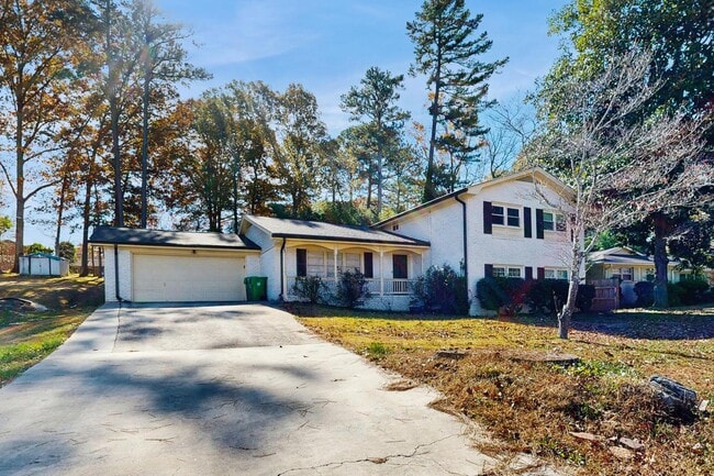 Bright, Spacious Stone Mountain Residence on Tahoe Circle - Bright, Spacious Stone Mountain Residence on Tahoe Circle House