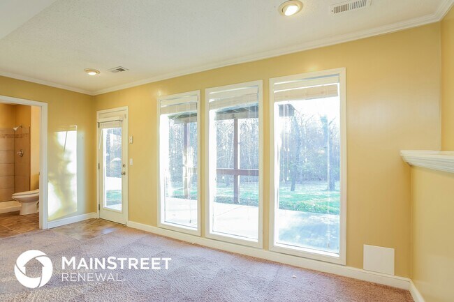 Foto del edificio - 6500 N Elmwood Ct