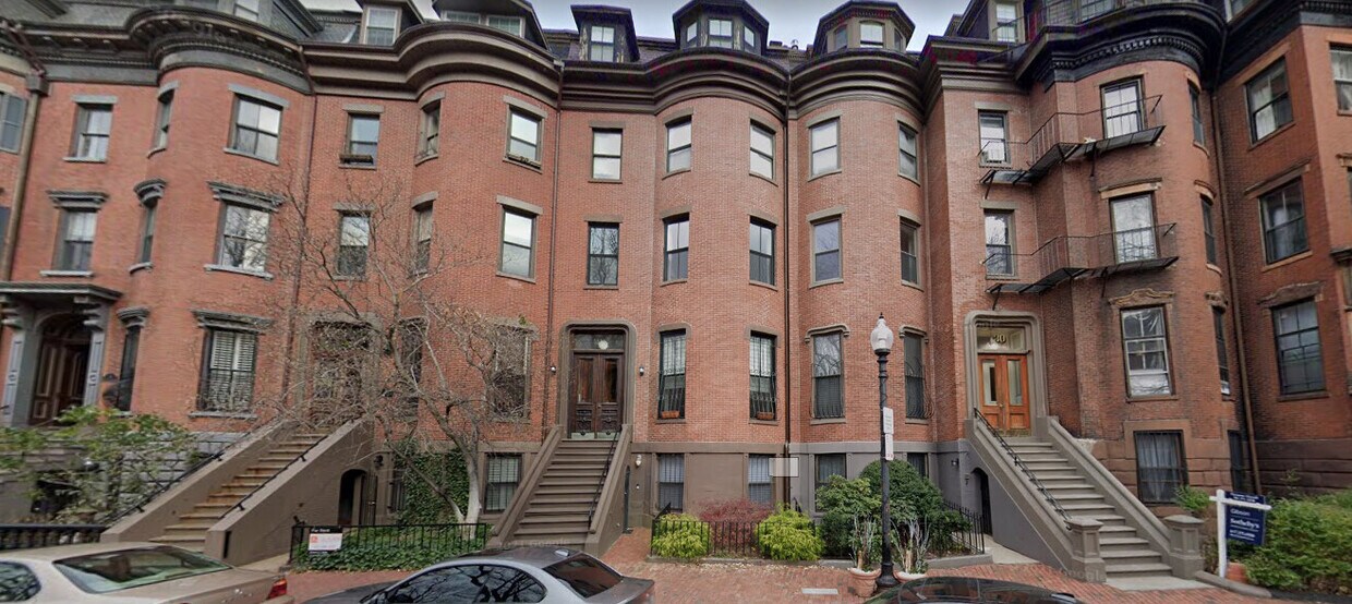 Primary Photo - 32 Worcester Sq