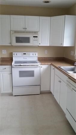 Foto del edificio - 232 Hancock St