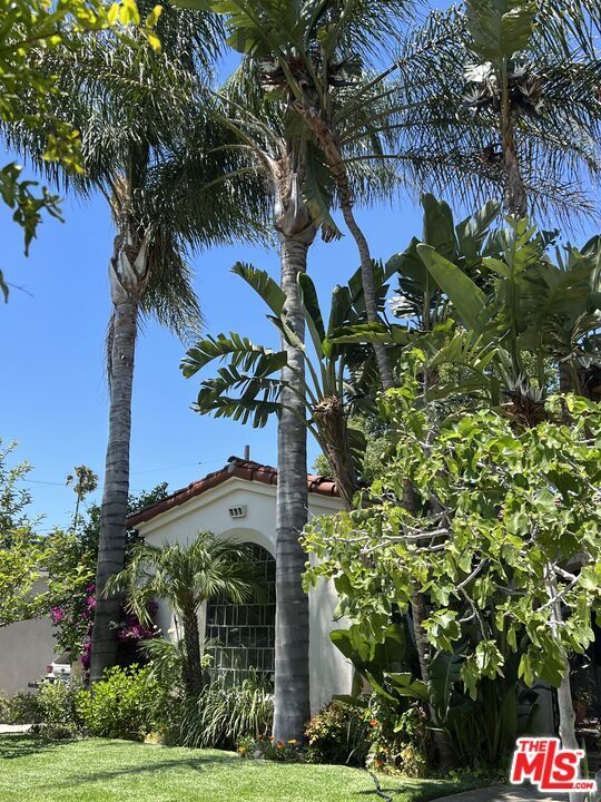 Foto del edificio - 923 Alma St