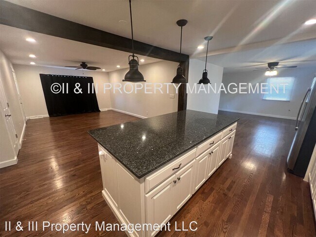 Building Photo - 4 br, 3 bath House - 708 S Harrison St