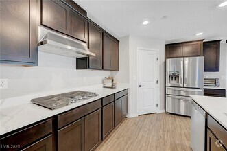 Building Photo - 10800 San Millan Ave