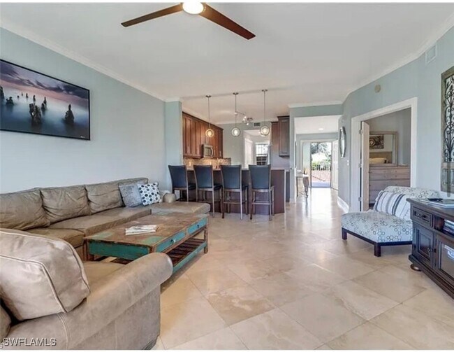 Foto del edificio - 4650 Yacht Harbor Dr
