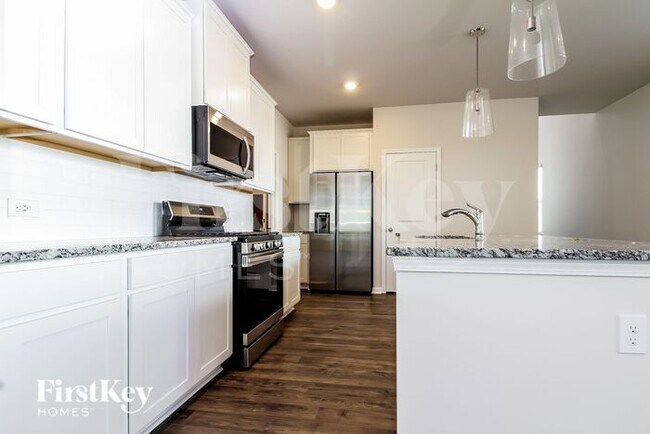 Foto del edificio - 542 Hillpark Ln