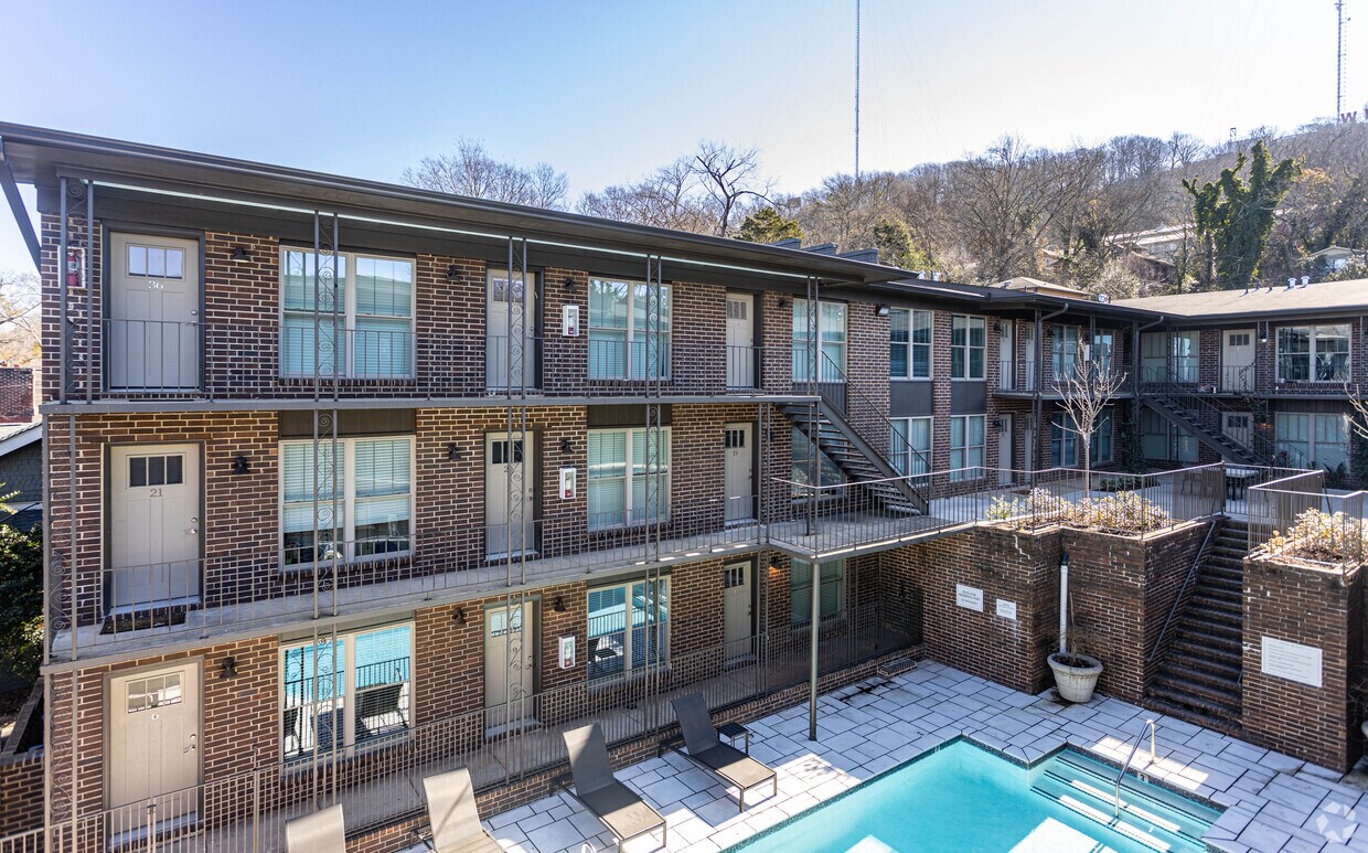 Melrose Place Apartments in Birmingham, AL