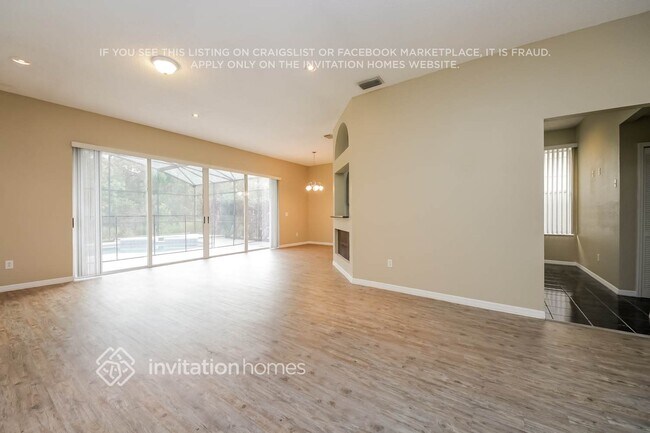Foto del edificio - 5354 Deer Creek Dr