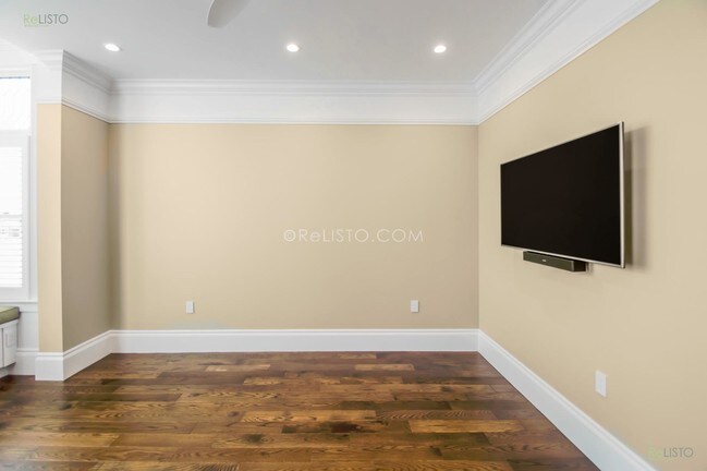 Foto del edificio - 2041 Pierce St