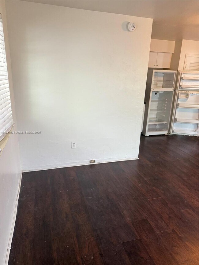 Foto del edificio - 16890 NE 21st Ave