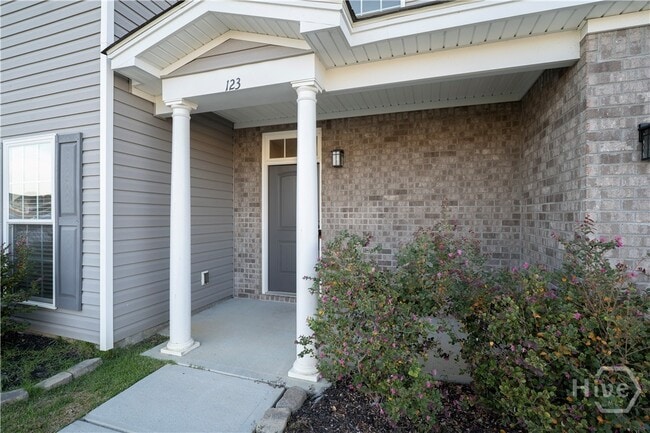 Building Photo - 123 Grimsby Rd