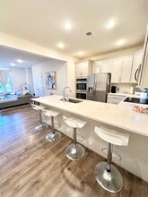 Building Photo - 10338 Ratcliffe Trl