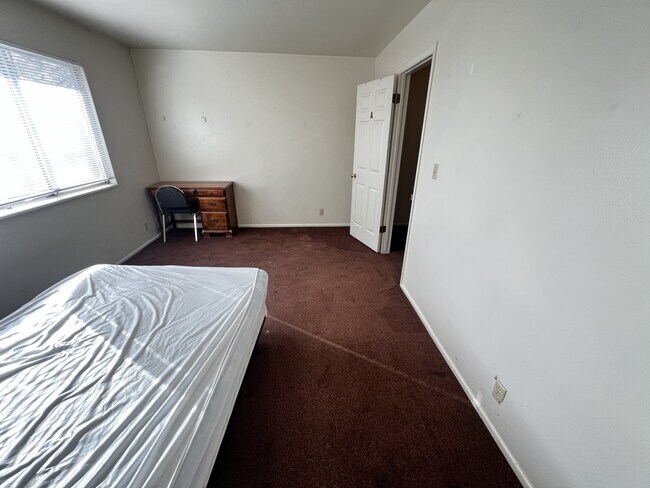 Foto del edificio - 1850 N 840 W