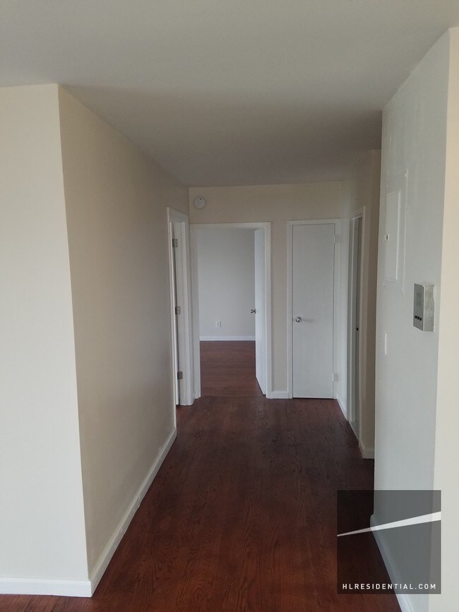 Foto del edificio - 2540 Shore Blvd