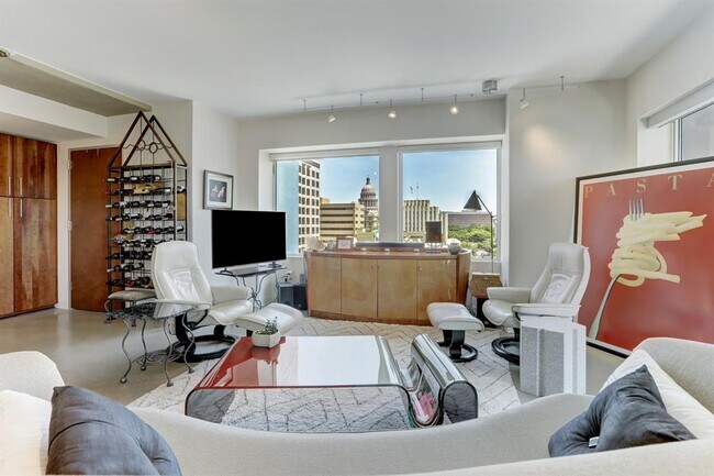 Foto del edificio - 800 Brazos St