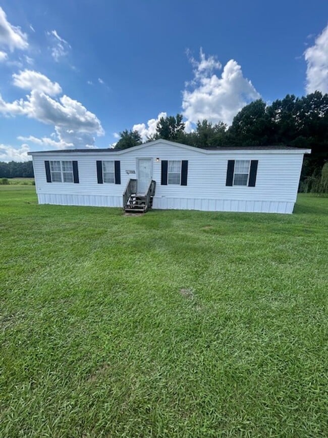Building Photo - 13766 North Carolina Hwy 72