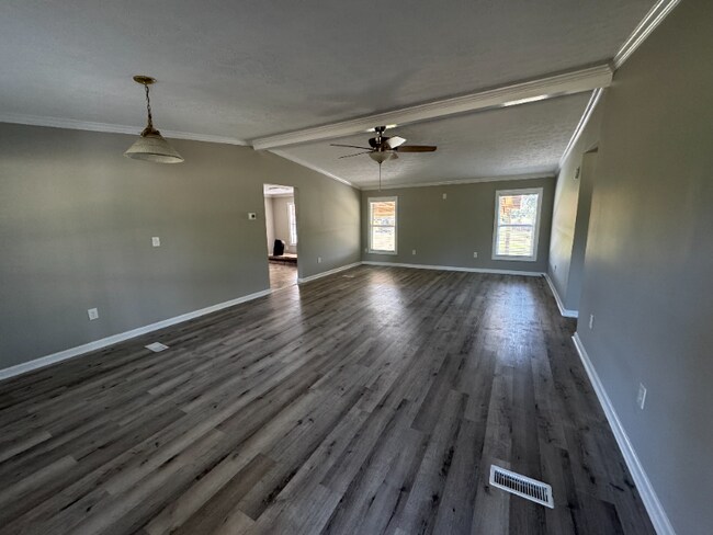 Foto del edificio - 4439 Mount Misery Rd NE