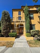 Building Photo - 439 Willow Glen Way