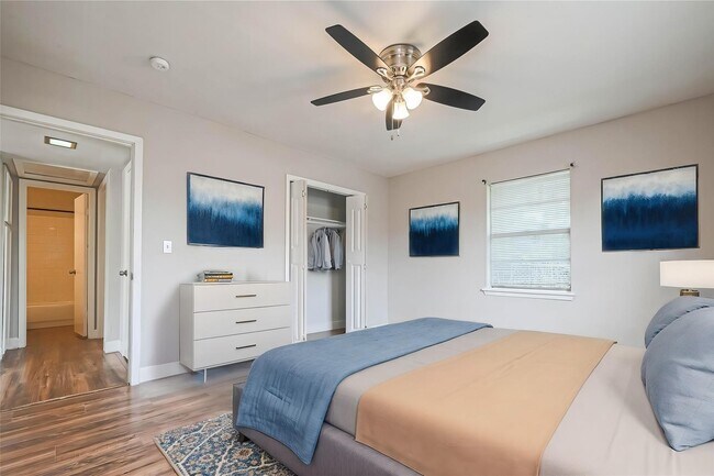 Foto del edificio - 8430 Round Rock Dr