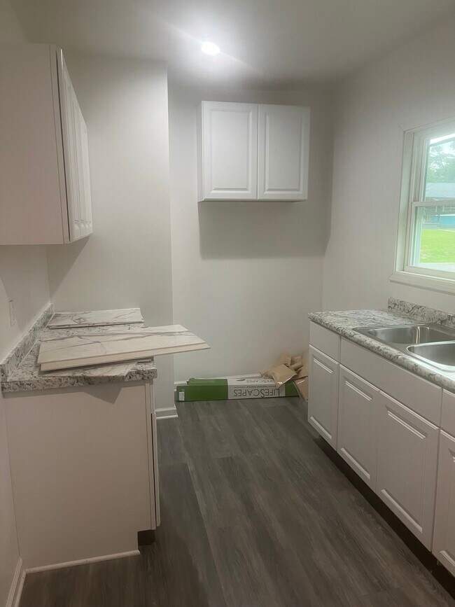 Foto del edificio - 601 10th Ave